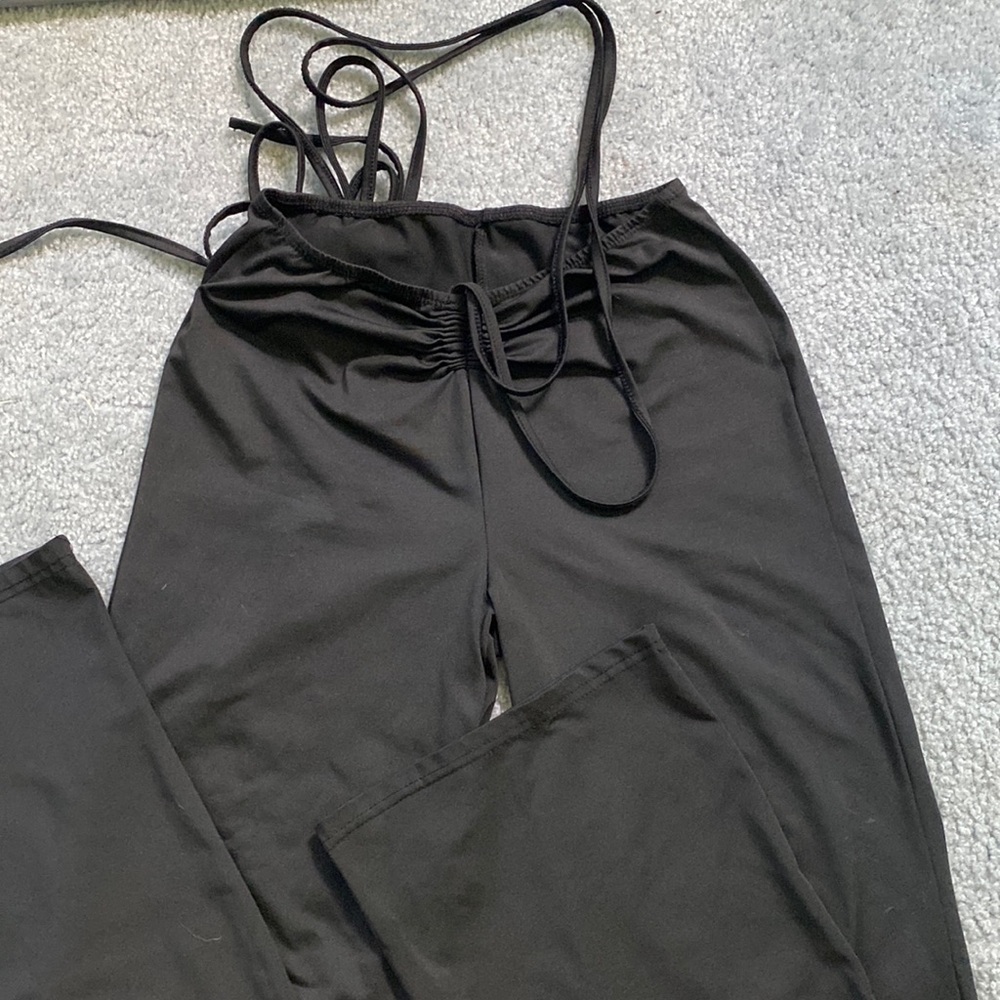 black pants with long ties